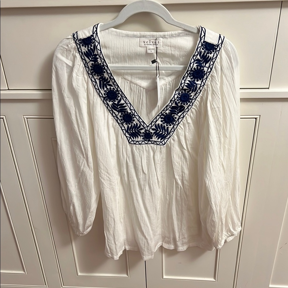 Velvet White Embellished 3/4 Sleeve Blouse